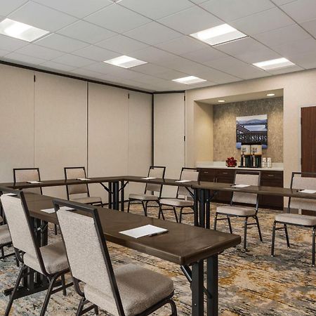 Hampton Inn & Suites Pittsburgh Waterfront West Homestead Экстерьер фото