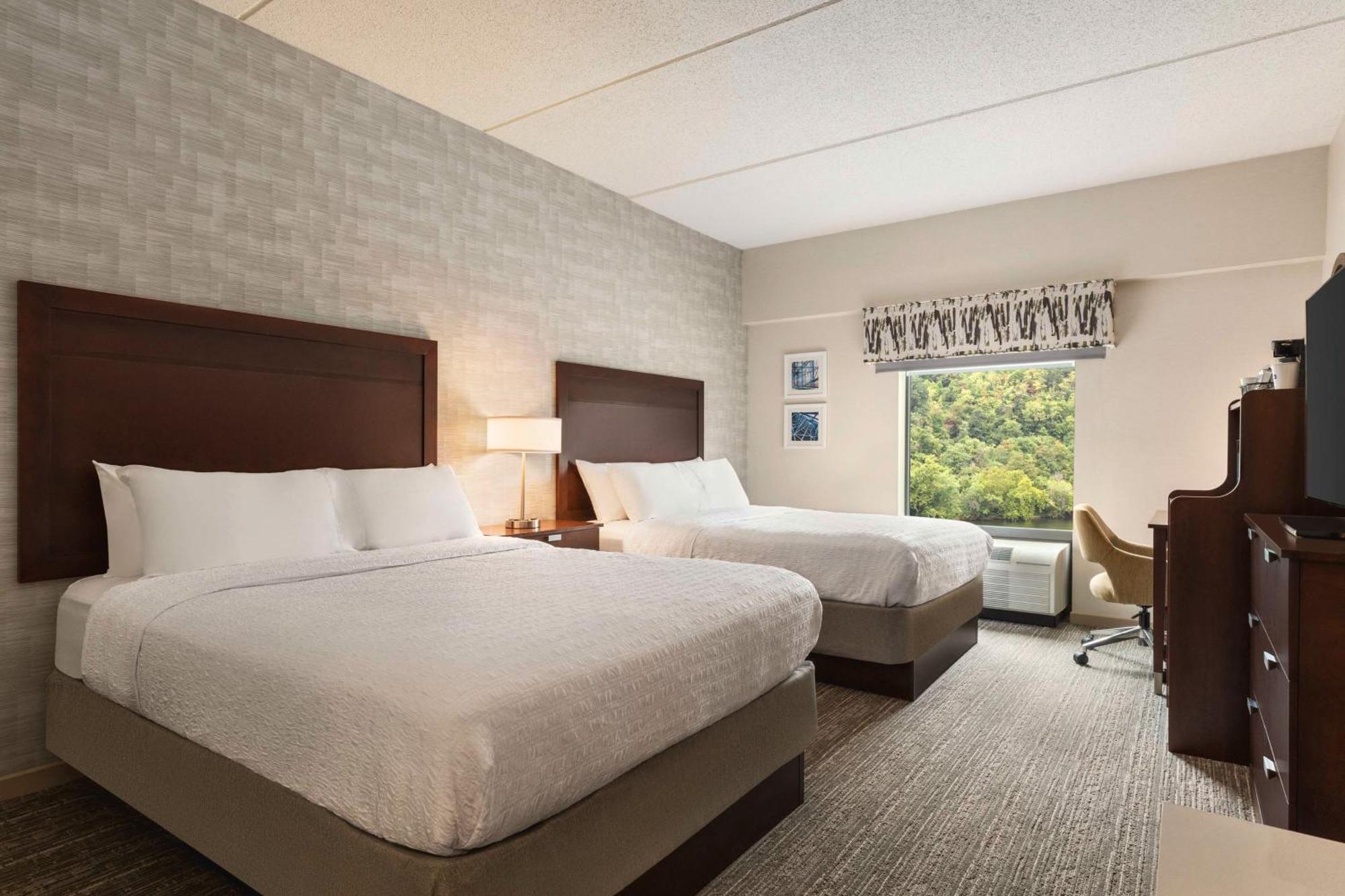 Hampton Inn & Suites Pittsburgh Waterfront West Homestead Экстерьер фото