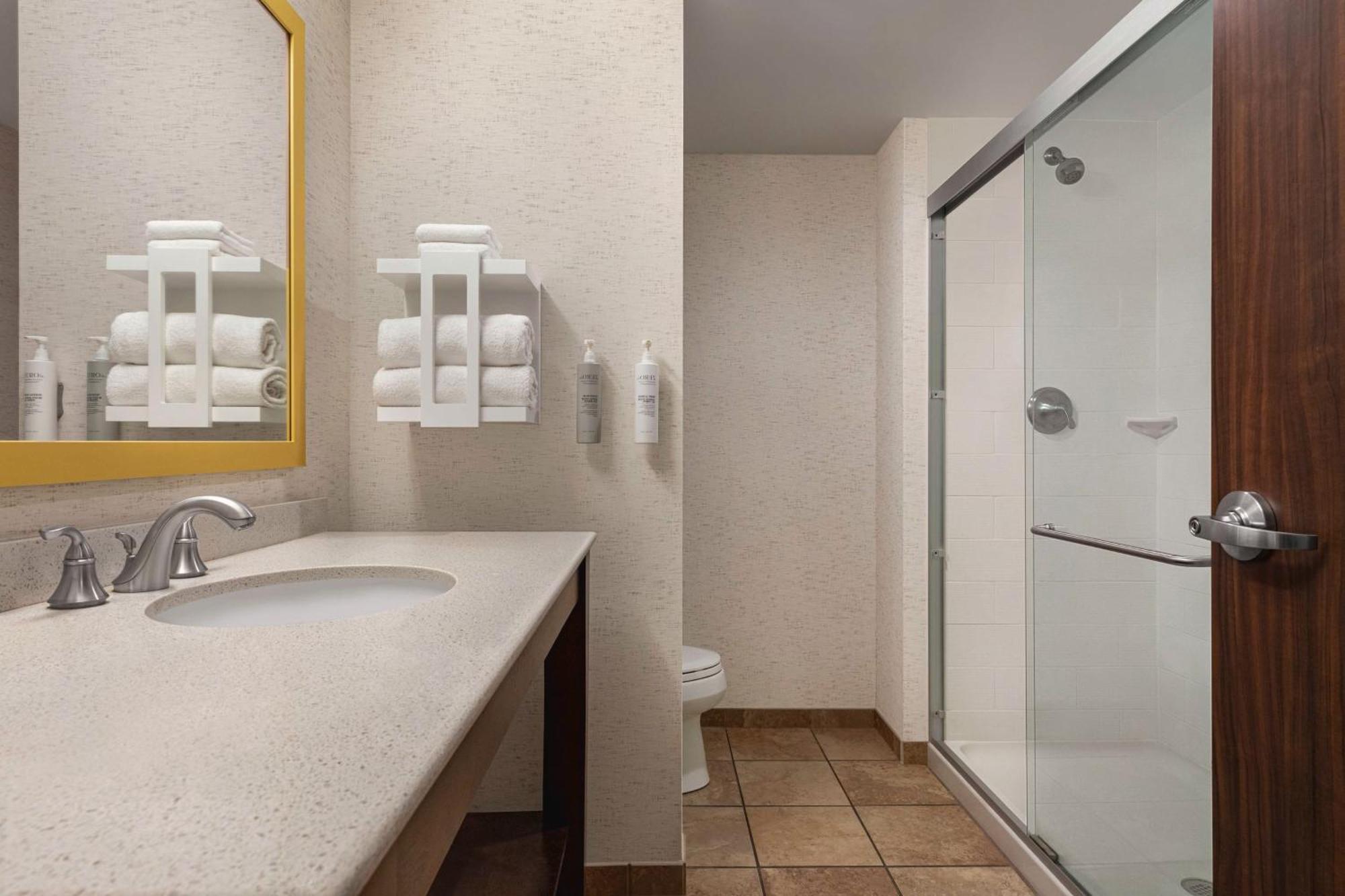 Hampton Inn & Suites Pittsburgh Waterfront West Homestead Экстерьер фото